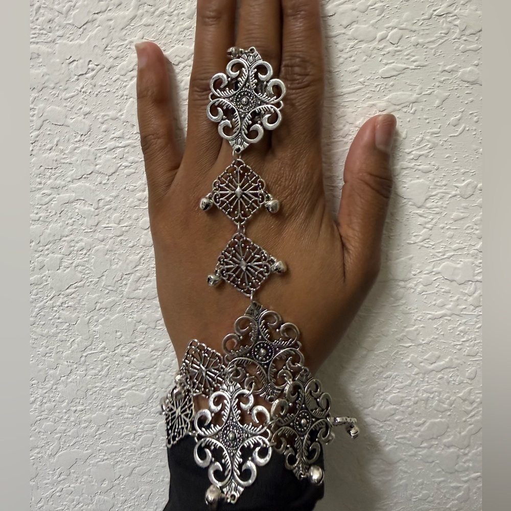 Sassy Jones Intricate Silver Hand Chain Bracelet